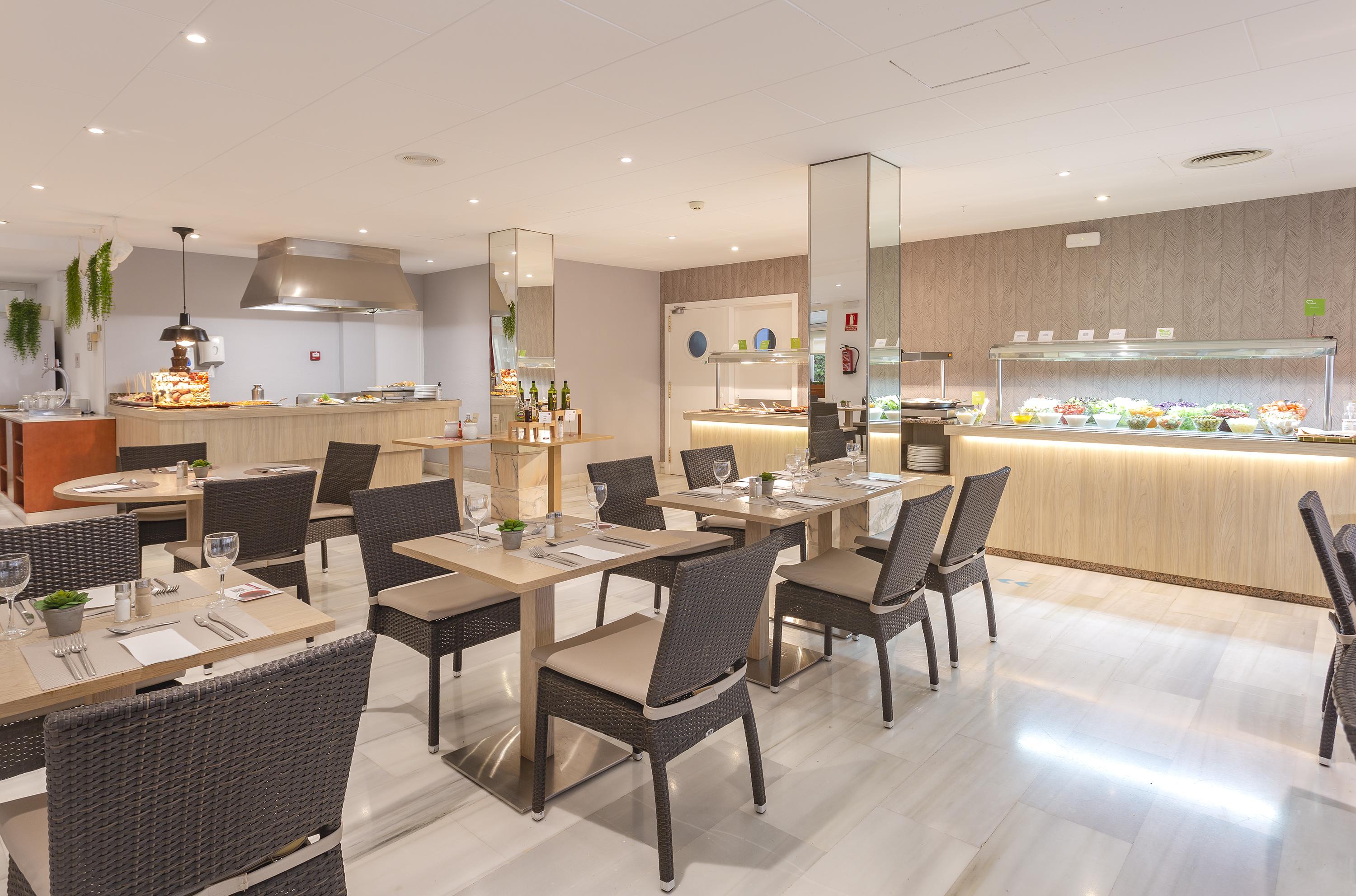 Hotel Js Miramar 3*