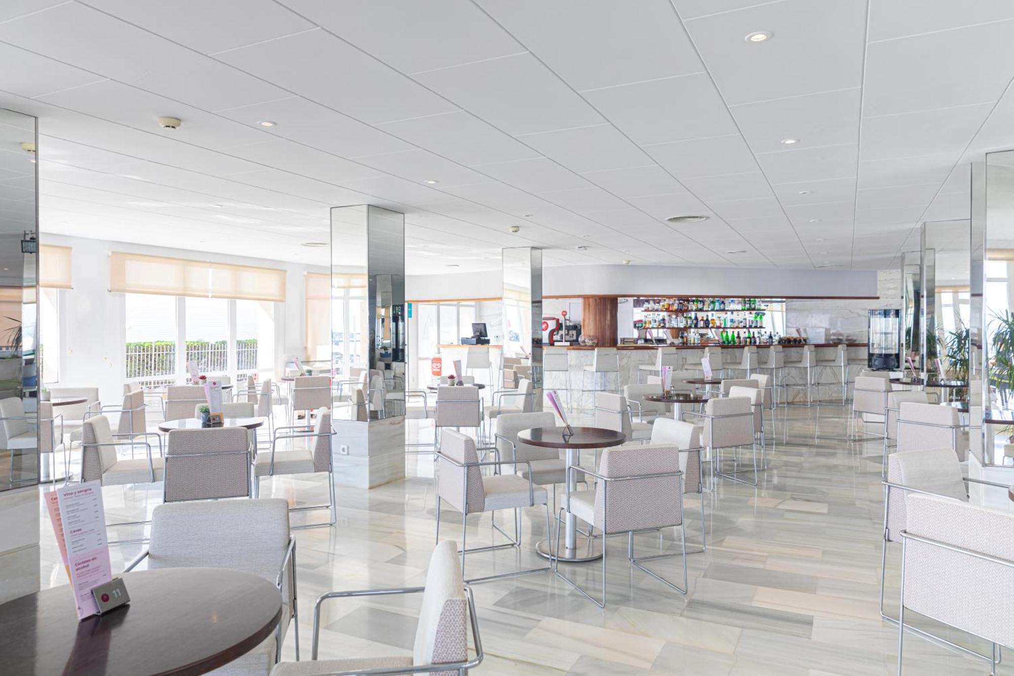 Js Miramar Hotel 3*